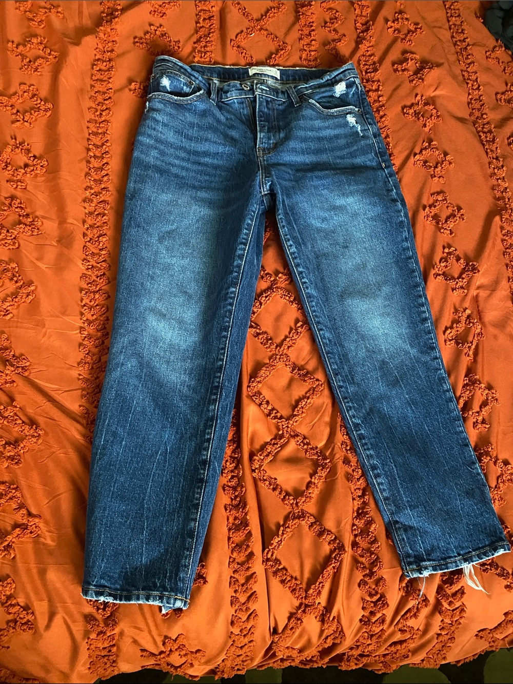 Abercrombie The Boyfriend Mid Rise jeans
